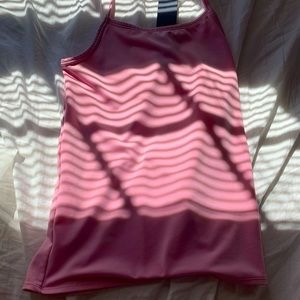 Athletic running top